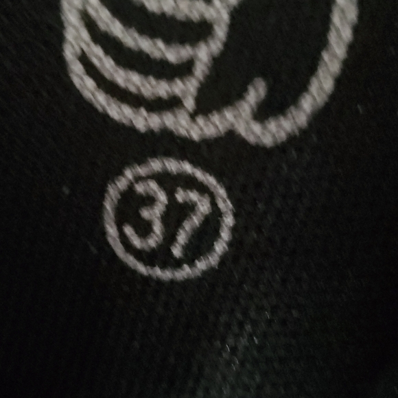 New shoes - Picture 3 of 3